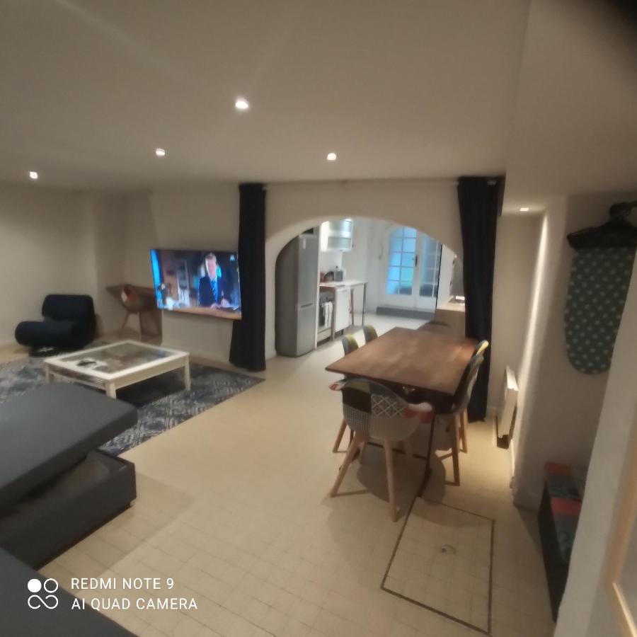 Charming And Modern Cave In The Heart Of The Port Apartamento Nice Exterior foto